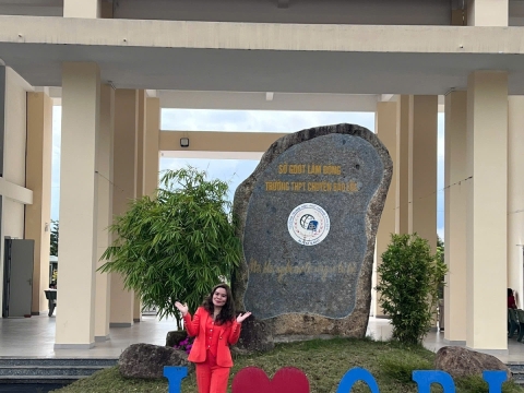 STEPPING STONES EDUCATION ĐỒNG HÀNH CÙNG THPT CHUYÊN BẢO LỘC CHÀO ĐÓN HỌC SINH VÀ PHHS KHỐI 10 NĂM HỌC 2026 - 2027