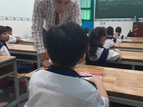LỚP HỌC TẠI EC TOÀN DIỆN