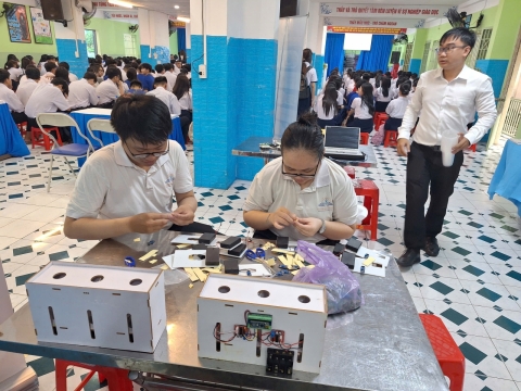 STEPPING STONES EDUCATION ĐỒNG HÀNH CÙNG TRƯỜNG THPT NĂNG KHIẾU THỂ DỤC THỂ THAO TP.HCM CHÀO ĐÓN HỌC SINH KHỐI 10-2026