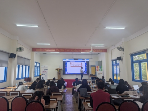 STEPPING STONES EDUCATION Tập huấn về giáo dục STEM và Trí tuệ nhân tạo cho trường tiểu học Nguyễn Trãi - Đà Lạt ngày 12/08/2026