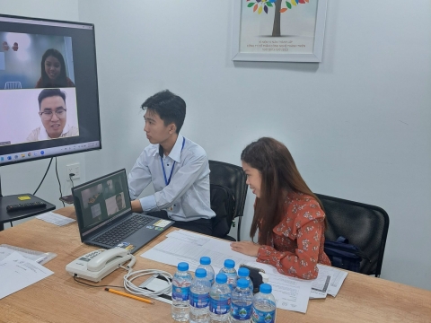 HÌNH ẢNH ĐÀO TẠO NĂNG LỰC TIẾNG ANH CHO CÁC CÔNG TY