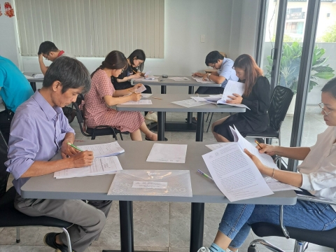 HÌNH ẢNH ĐÀO TẠO NĂNG LỰC TIẾNG ANH CHO CÁC CÔNG TY