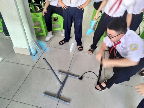 NGÀY HỘI TRẢI NGHIỆM STEM THCS LẠC HỒNG 08 - 05 - 2025 