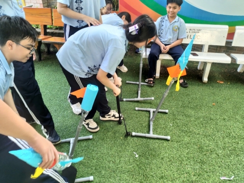 NGÀY HỘI TRẢI NGHIỆM STEM THCS LẠC HỒNG 08 - 05 - 2025 