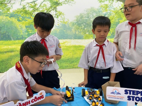 NGÀY HỘI TRẢI NGHIỆM STEM THCS LẠC HỒNG 08 - 05 - 2025 