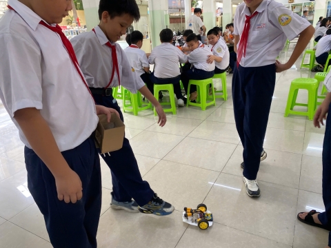 NGÀY HỘI TRẢI NGHIỆM STEM THCS LẠC HỒNG 08 - 05 - 2025 