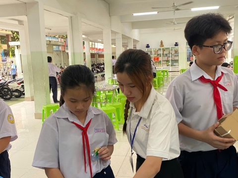 NGÀY HỘI TRẢI NGHIỆM STEM THCS LẠC HỒNG 08 - 05 - 2025 