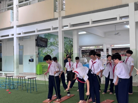 NGÀY HỘI TRẢI NGHIỆM STEM THCS LẠC HỒNG 08 - 05 - 2025 