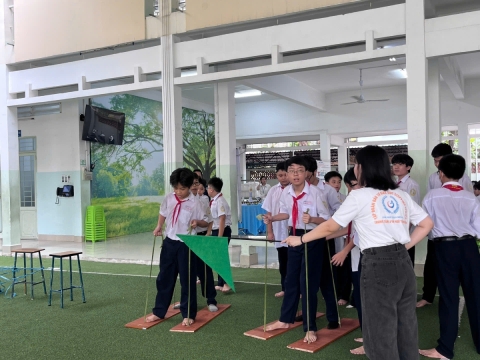 NGÀY HỘI TRẢI NGHIỆM STEM THCS LẠC HỒNG 08 - 05 - 2025 
