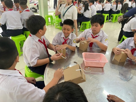 NGÀY HỘI TRẢI NGHIỆM STEM THCS LẠC HỒNG 08 - 05 - 2025 