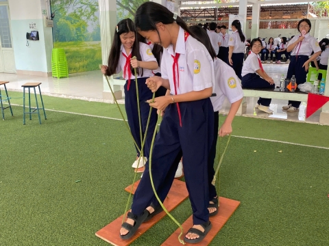 NGÀY HỘI TRẢI NGHIỆM STEM THCS LẠC HỒNG 08 - 05 - 2025 