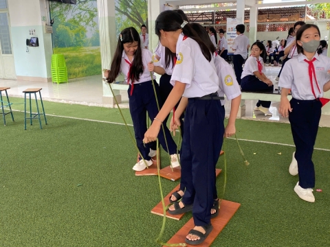 NGÀY HỘI TRẢI NGHIỆM STEM THCS LẠC HỒNG 08 - 05 - 2025 