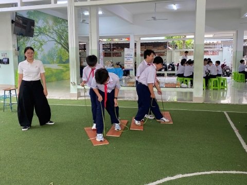 NGÀY HỘI TRẢI NGHIỆM STEM THCS LẠC HỒNG 08 - 05 - 2025 