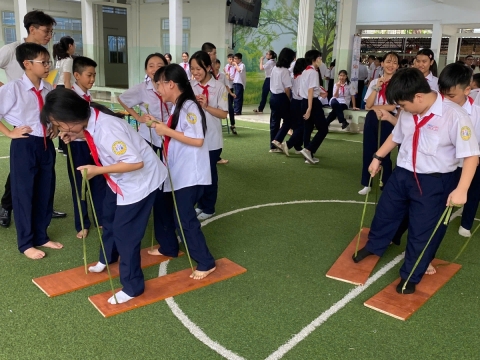 NGÀY HỘI TRẢI NGHIỆM STEM THCS LẠC HỒNG 08 - 05 - 2025 