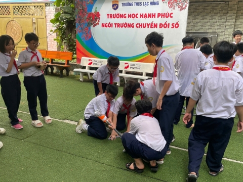 NGÀY HỘI TRẢI NGHIỆM STEM THCS LẠC HỒNG 08 - 05 - 2025 