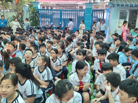 NGÀY HỘI VUI HỌC TIẾNG ANH - TH HÀN HẢI NGUYÊN