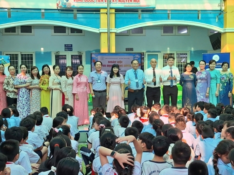 NGÀY HỘI VUI HỌC TIẾNG ANH - TH HÀN HẢI NGUYÊN