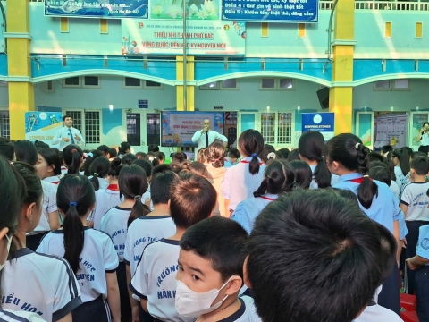 NGÀY HỘI VUI HỌC TIẾNG ANH - TH HÀN HẢI NGUYÊN