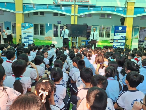 NGÀY HỘI VUI HỌC TIẾNG ANH - TH HÀN HẢI NGUYÊN