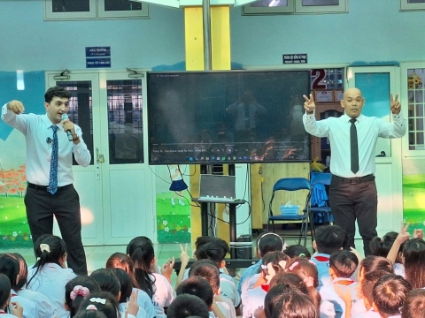 NGÀY HỘI VUI HỌC TIẾNG ANH - TH HÀN HẢI NGUYÊN