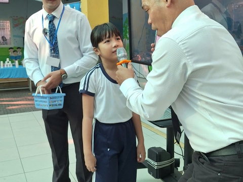 NGÀY HỘI VUI HỌC TIẾNG ANH - TH HÀN HẢI NGUYÊN