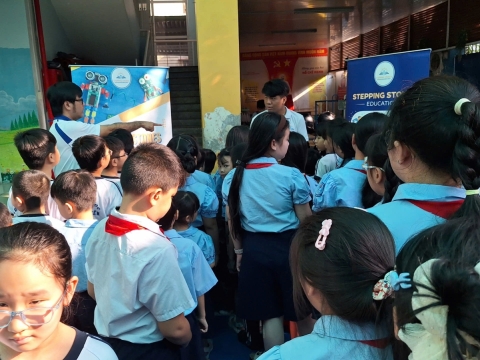 NGÀY HỘI VUI HỌC TIẾNG ANH - TH HÀN HẢI NGUYÊN