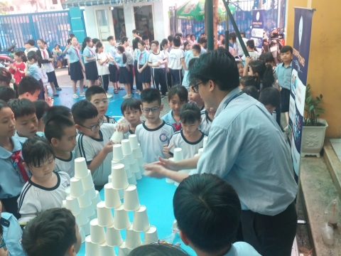 NGÀY HỘI VUI HỌC TIẾNG ANH - TH HÀN HẢI NGUYÊN