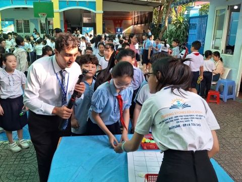 NGÀY HỘI VUI HỌC TIẾNG ANH - TH HÀN HẢI NGUYÊN