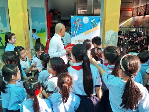 NGÀY HỘI VUI HỌC TIẾNG ANH - TH HÀN HẢI NGUYÊN