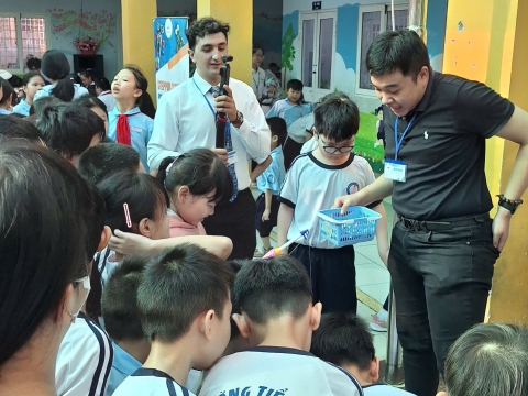 NGÀY HỘI VUI HỌC TIẾNG ANH - TH HÀN HẢI NGUYÊN