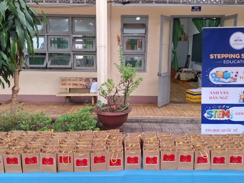 NGÀY HỘI XUÂN TRƯỜNG LÊ VĂN TÁM