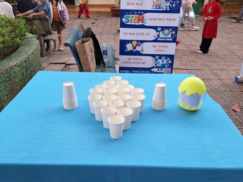 NGÀY HỘI XUÂN TRƯỜNG LÊ VĂN TÁM