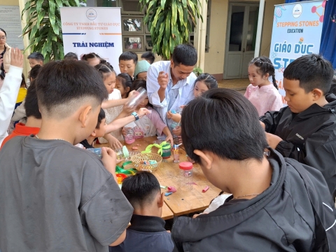 NGÀY HỘI XUÂN TRƯỜNG LÊ VĂN TÁM