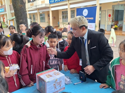 NGÀY HỘI XUÂN TRƯỜNG LÊ VĂN TÁM