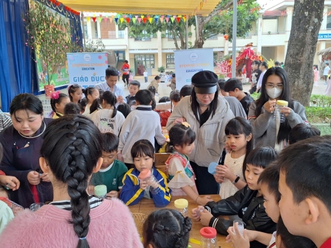 NGÀY HỘI XUÂN TRƯỜNG LÊ VĂN TÁM