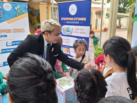 NGÀY HỘI XUÂN TRƯỜNG LÊ VĂN TÁM