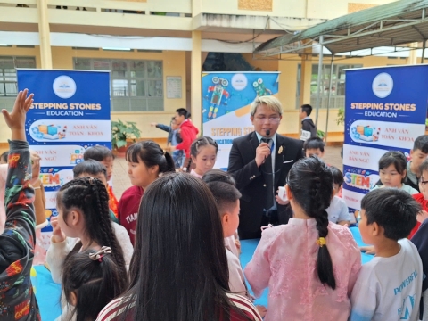 NGÀY HỘI XUÂN TRƯỜNG LÊ VĂN TÁM