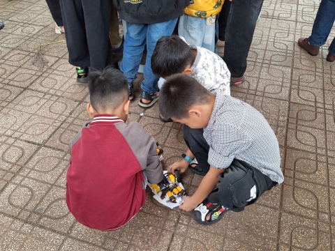 NGÀY HỘI XUÂN TRƯỜNG LÊ VĂN TÁM