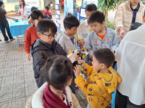 NGÀY HỘI XUÂN TRƯỜNG LÊ VĂN TÁM