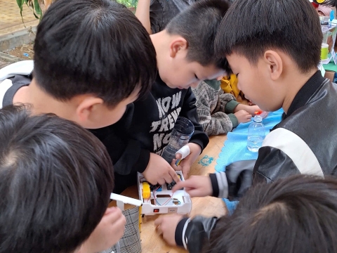 NGÀY HỘI XUÂN TRƯỜNG LÊ VĂN TÁM