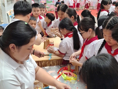 NGÀY HỘI STEM TIÊU HỌC PHẠM VĂN HAI