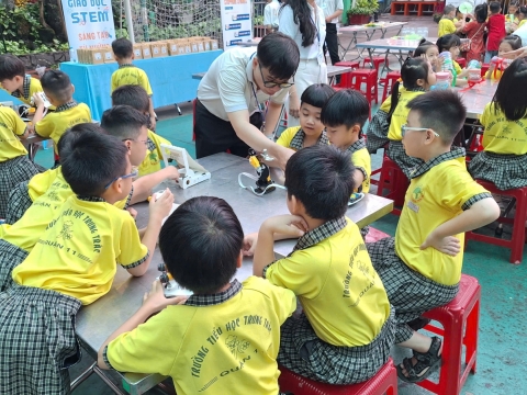 NGÀY HỘI XUÂN TIÊU HỌC TRƯNG TRẮC