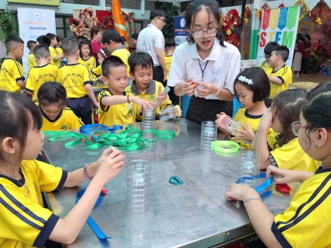 NGÀY HỘI XUÂN TIÊU HỌC TRƯNG TRẮC