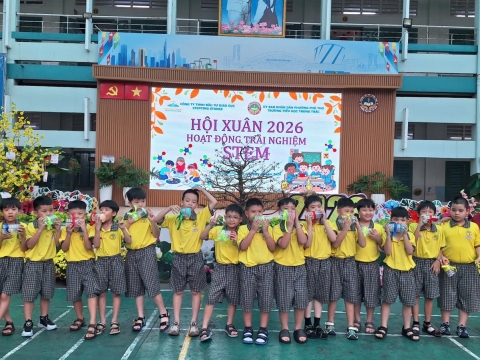 NGÀY HỘI XUÂN TIÊU HỌC TRƯNG TRẮC