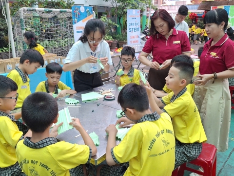 NGÀY HỘI XUÂN TIÊU HỌC TRƯNG TRẮC