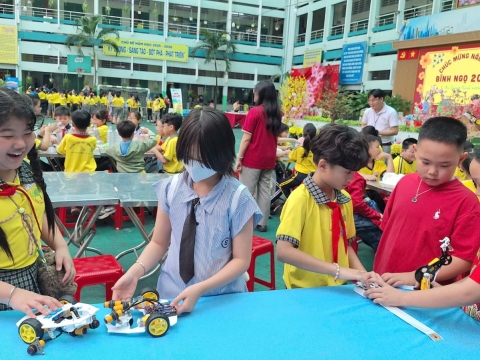 NGÀY HỘI XUÂN TIÊU HỌC TRƯNG TRẮC