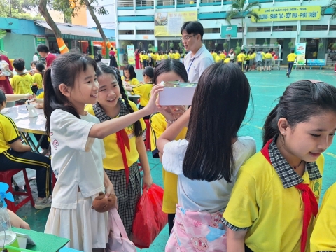 NGÀY HỘI XUÂN TIÊU HỌC TRƯNG TRẮC