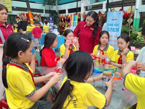 NGÀY HỘI XUÂN TIÊU HỌC TRƯNG TRẮC