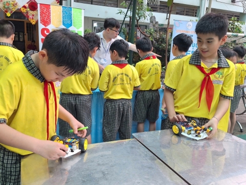 NGÀY HỘI XUÂN TIÊU HỌC TRƯNG TRẮC