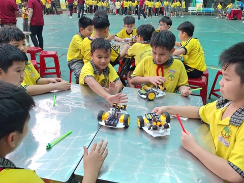 NGÀY HỘI XUÂN TIÊU HỌC TRƯNG TRẮC